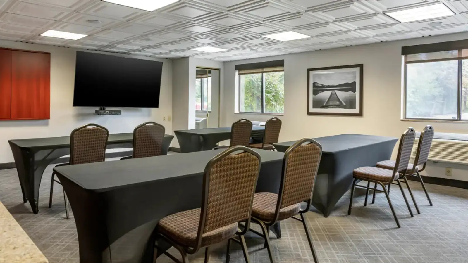 Superb Meeting Room Superb Meeting Room